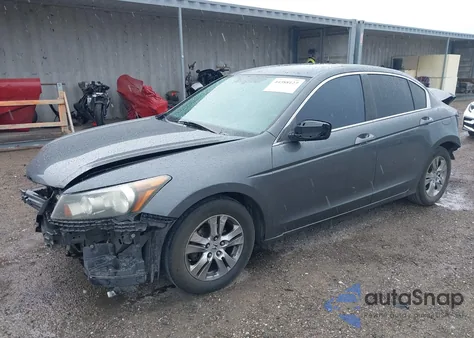 2010 Honda Accord 2.4 Lx-P z USA, uszkodzony, nr VIN 1HGCP2F4XAA003242